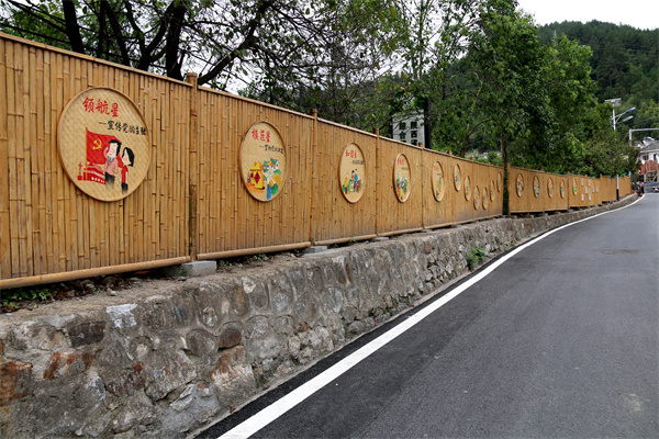 图4  大河坝镇五四村农家用具有了新用场  吴彦峰摄_副本.jpg