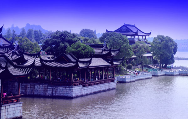 中国红木家居文化园——龙游红木小镇